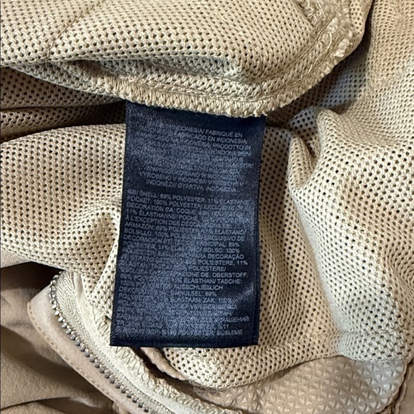 The North Face Men's Khaki Flat Front Shorts 7” Inseam Size 36 - Picture 9 of 10